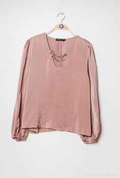Picture of FLOWY BLOUSE SATIN CHAIN